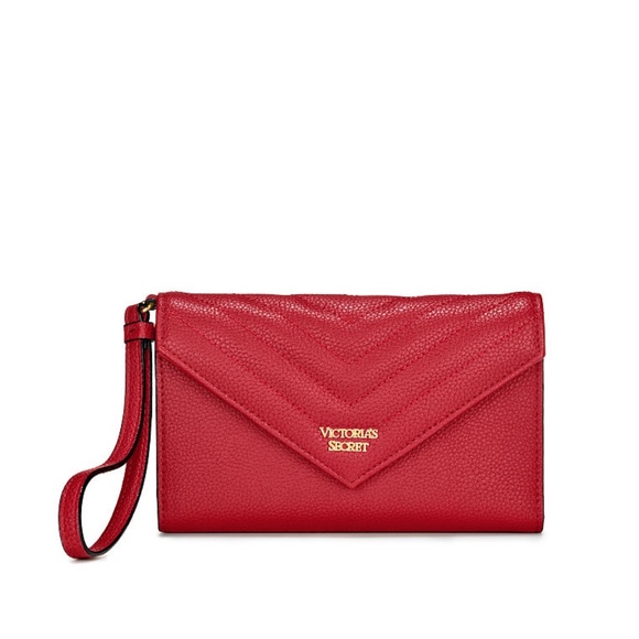 Victoria's Secret Handbags - 🎊HP VICTORIA'S SECRET Pebbled V-Quilt Tech Clutch